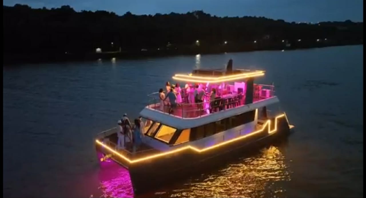 Ripples Chick Catamaran